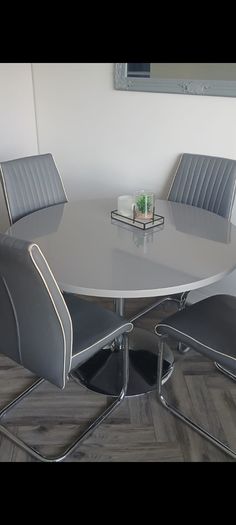 Dinning Table and chairs