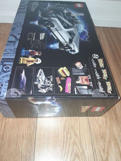 Lego  Delorean