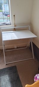 Folding desk