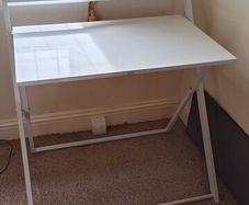 Folding desk
