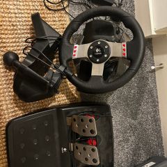 Logitech G27 Racing Wheel + Padal & Shift (PC/PS2/PS3)