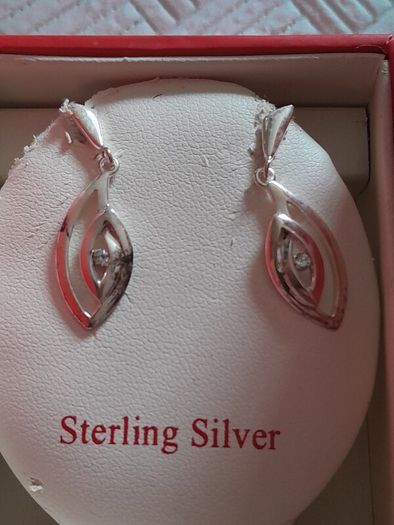 ladies silver earrings