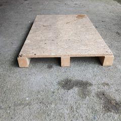 Flat pallet