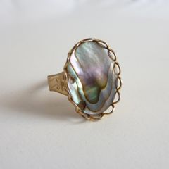 Vintage gold tone paua shell ring size O