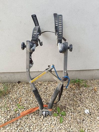 Bike tow bar rack
