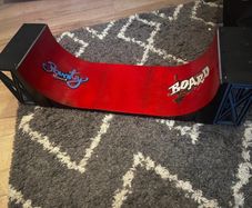 skateboard ramp