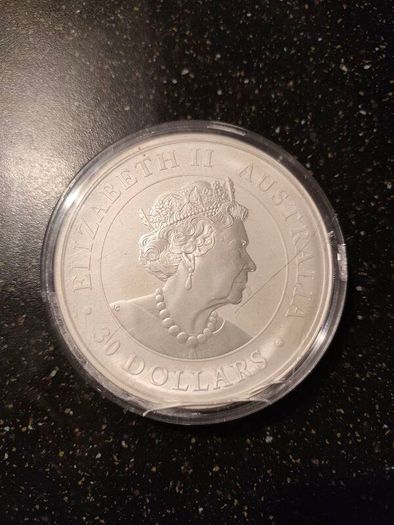 1kg Australian silver coin