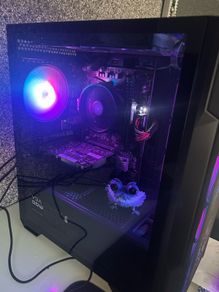 gaming pc setup