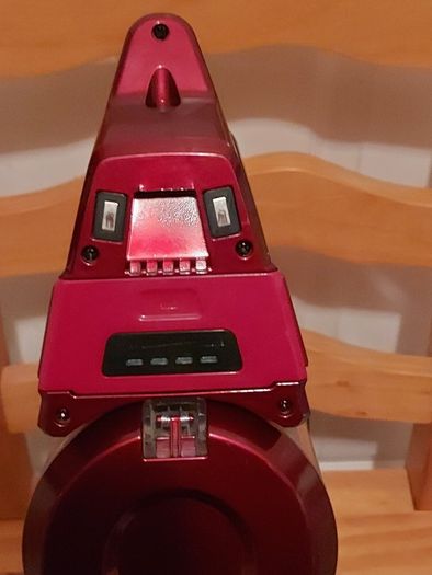 Silvercrest Hoyer Handel verticle vacuum cleaner with charger and accessories in excellent condition