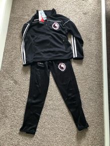 Boy tracksuit 7-8years