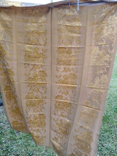 Vintage tage Curtain