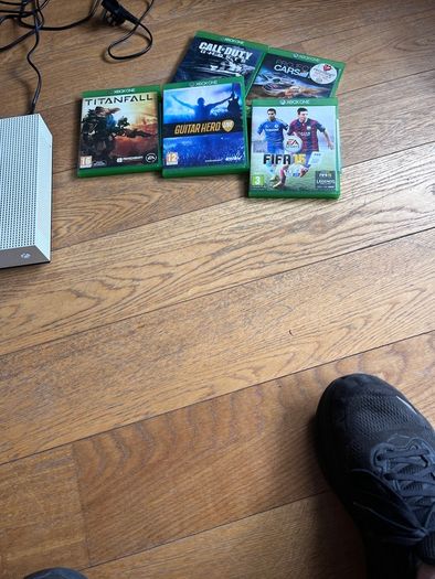 Xbox One S 1TB Console Bundle 2 Controllers 6 Games