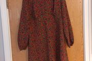 Primark  Dress.    S.16  NEW - No Tag.