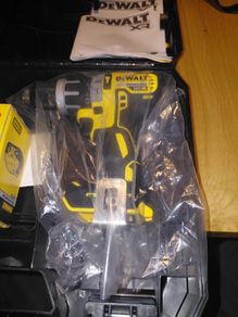 DeWalt DCD796N 18V XR Brushless Combi Drill with 5.0Ah Battery