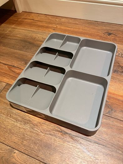 Joseph Joseph Drawer Store Expanding Cutlery & Utensil Organiser