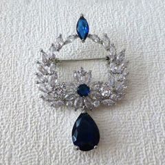 Vintage Style Sapphire Stone Brooch Pin