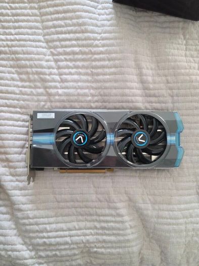 Sapphire vapor-x R9 270x 2gb