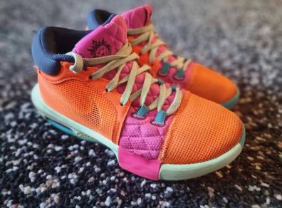 kids shoes