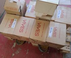 Vives vanilla walls tiles 10x20cm. (9M2)