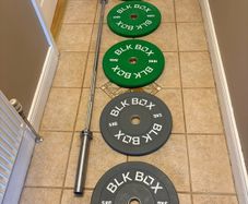 Blk Box Olympic Bumper Weight Plates And Semi Commercial Olympic Ladied Barbell