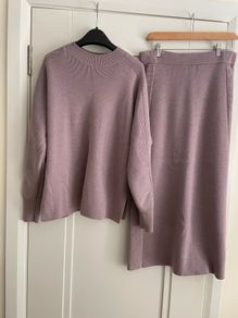 Jaeger merino wool lilac skirt and jumper