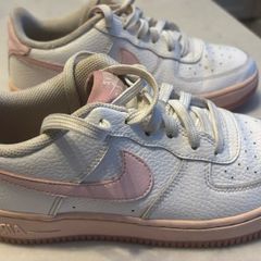 Nike Airforce 1 runners UK 5
