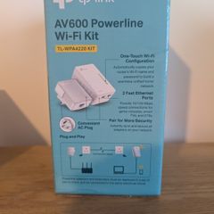 TP-LINK AV600 Powerline Wi-Fi Kit