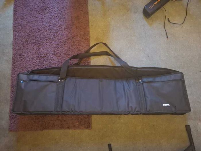 Keyboard Yamaha P45 with bundle