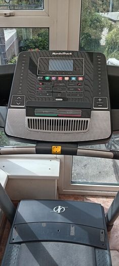 Threadmill