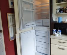 indesit Integrated Fridge/Freezer