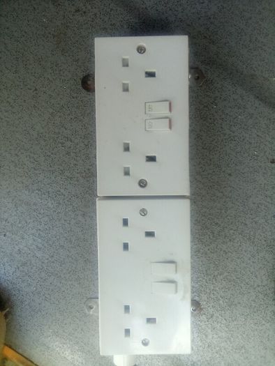 3. Metre.  Extension.  With.  2.  Sockets