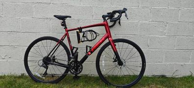 Trek Domane AL 2 Disc Bike - For Parts / Donor Bike