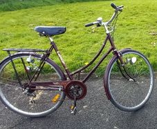 Vintage female type bicycle
