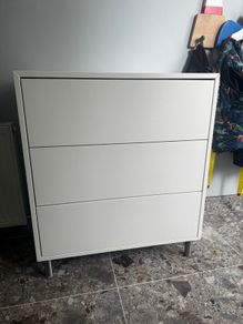 White Chest of Drawers