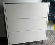 White Chest of Drawers