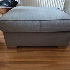 Pouffe