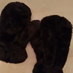 Faux Fur Mittens