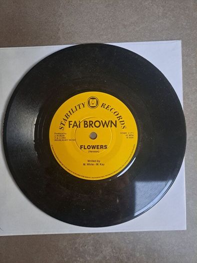Fai Brown Flowers 7 " 1992 Stability records