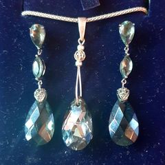 Swarovski crystal jewellery set