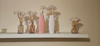 Vase with roses