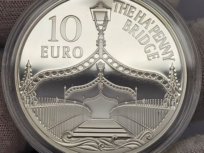 Ireland 2017 Silver Proof The HaPenny Bridge 10 Euro Coin in Original Holder