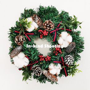 Cotton Flower with Pine Cones Door Decoration Christmas Wreath 11.8 Inch