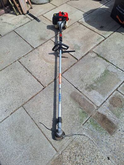 castlegarden strimmer