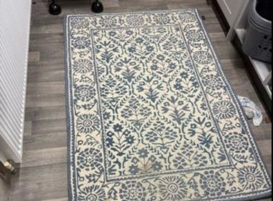 Rug