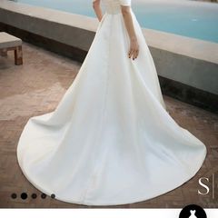 Wedding dress