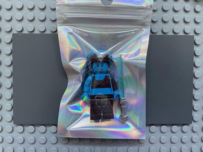 lego Star Wars sw1428 Aayla Secura minifigure- Nougat Lips