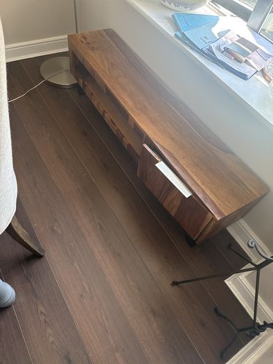 Tv unit