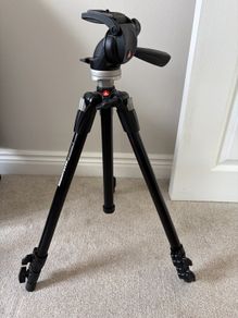 Manfrotto 190XDB tripod
