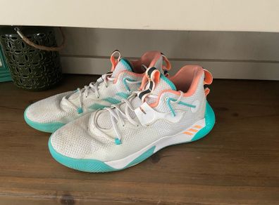 Adidas Bounce Step Back 3