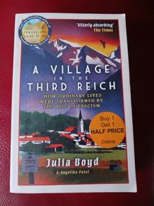 Julia Boyd / A Village in the Third Reich/ 2022